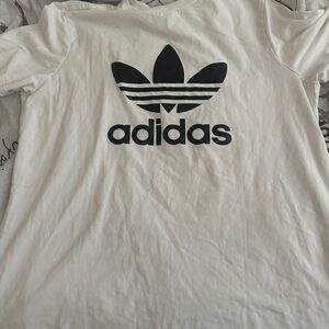 Selling shirts and athletic tanks sizes(L-XL) everything is 10$